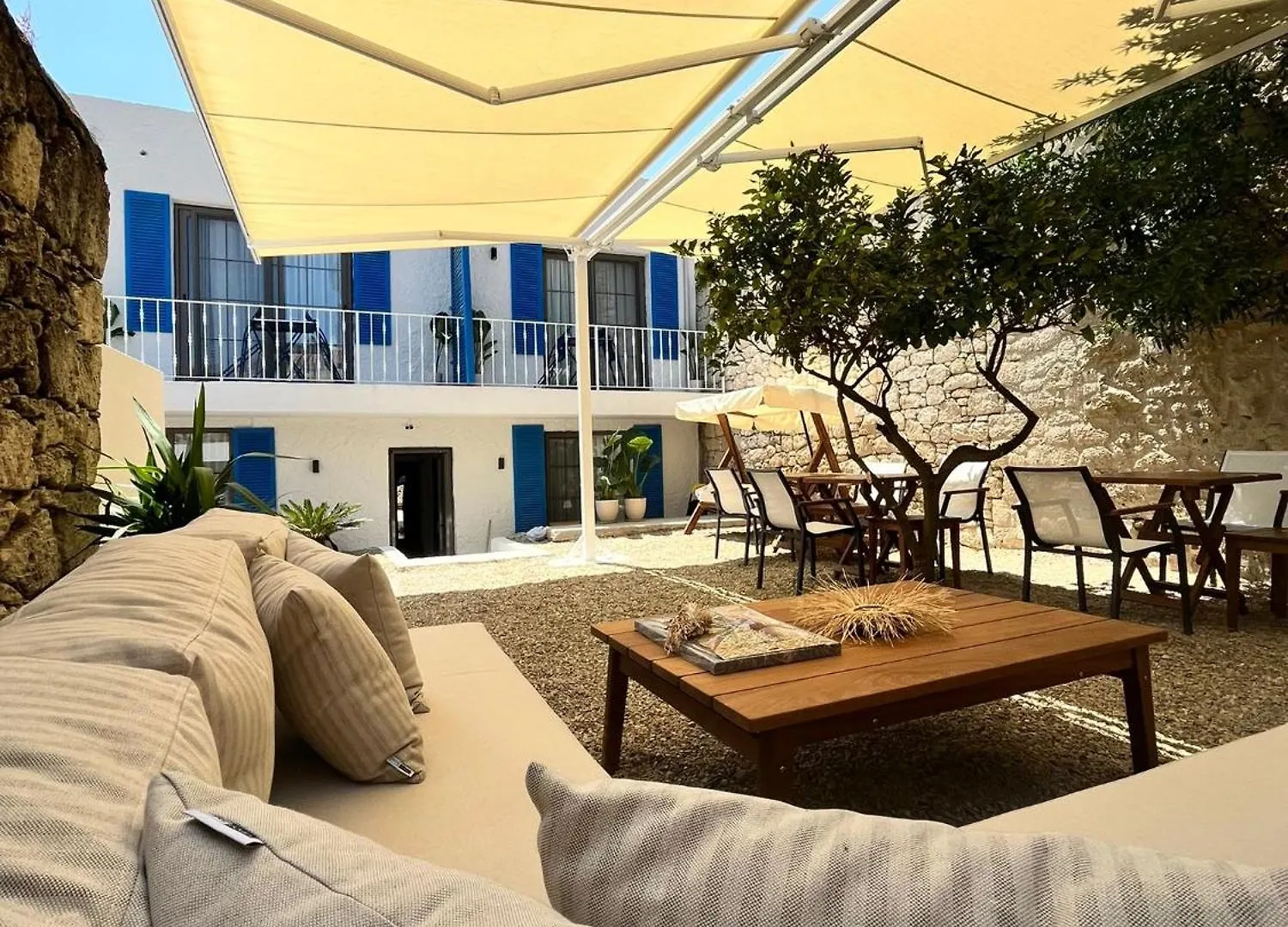 Ref Alacati Çeşme Hotel